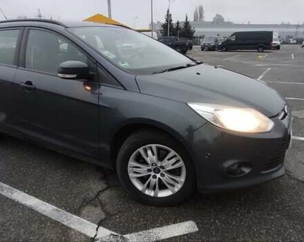 Сірий Форд Фокус, об'ємом двигуна 2 л та пробігом 212 тис. км за 7999 $, фото 2 на Automoto.ua