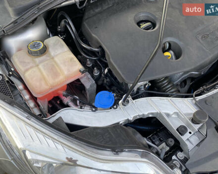 Серый Форд Фокус, объемом двигателя 1.6 л и пробегом 212 тыс. км за 7900 $, фото 14 на Automoto.ua