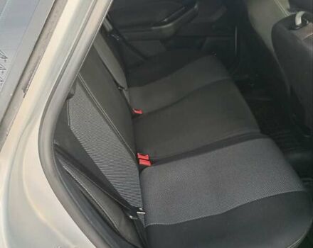 Сірий Форд Фокус, об'ємом двигуна 1.59 л та пробігом 272 тис. км за 9500 $, фото 2 на Automoto.ua