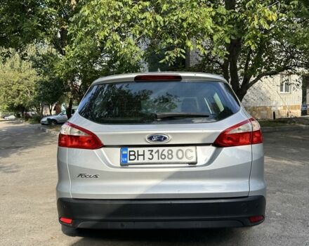 Серый Форд Фокус, объемом двигателя 1.6 л и пробегом 250 тыс. км за 7200 $, фото 6 на Automoto.ua
