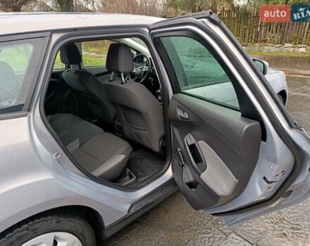 Серый Форд Фокус, объемом двигателя 1.6 л и пробегом 236 тыс. км за 6900 $, фото 14 на Automoto.ua