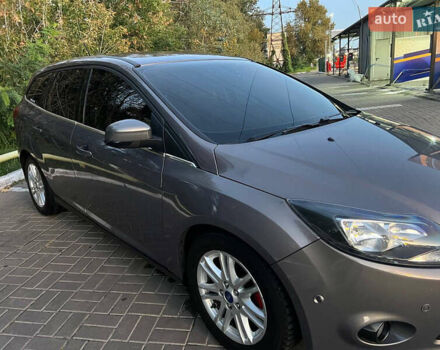 Форд Фокус 2014 в Киеве на Automoto.ua Серый Форд Фокус, объемом двигателя 2 л и пробегом 243 тыс. км за 8700 $, фото 9 на Automoto.ua