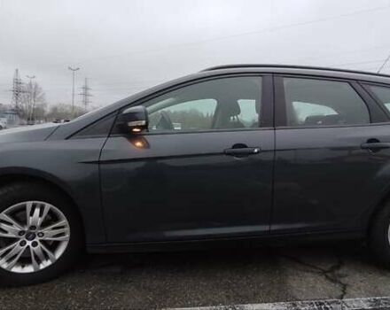 Сірий Форд Фокус, об'ємом двигуна 2 л та пробігом 212 тис. км за 7999 $, фото 4 на Automoto.ua