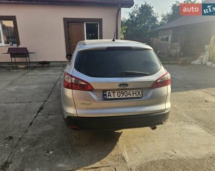 Серый Форд Фокус, объемом двигателя 2 л и пробегом 275 тыс. км за 8100 $, фото 4 на Automoto.ua