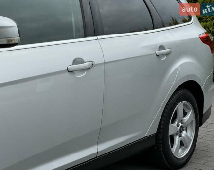 Форд Фокус 2014 в Стрые на Automoto.ua Серый Форд Фокус, объемом двигателя 1.6 л и пробегом 218 тыс. км за 8750 $, фото 130 на Automoto.ua