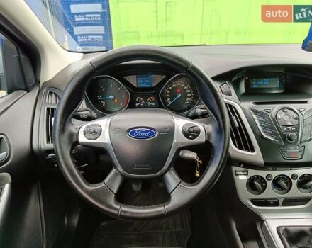Серый Форд Фокус, объемом двигателя 1.6 л и пробегом 236 тыс. км за 6900 $, фото 45 на Automoto.ua