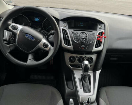 Серый Форд Фокус, объемом двигателя 2 л и пробегом 125 тыс. км за 8200 $, фото 14 на Automoto.ua