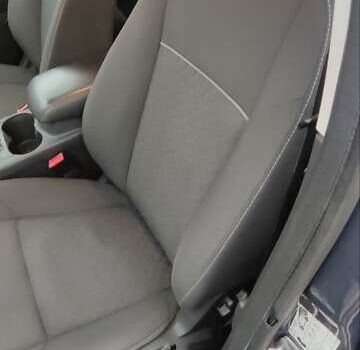 Сірий Форд Фокус, об'ємом двигуна 2 л та пробігом 212 тис. км за 7999 $, фото 17 на Automoto.ua