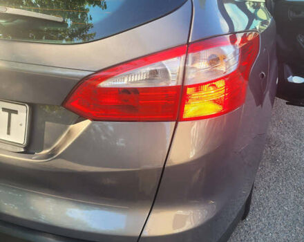 Форд Фокус 2014 в Ивано-Франковске на Automoto.ua Серый Форд Фокус, объемом двигателя 2 л и пробегом 205 тыс. км за 8777 $, фото 11 на Automoto.ua