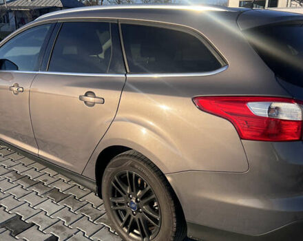 Серый Форд Фокус, объемом двигателя 2 л и пробегом 243 тыс. км за 9150 $, фото 15 на Automoto.ua