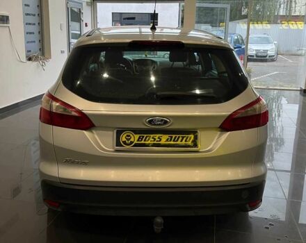 Форд Фокус 2014 у Львові на Automoto.ua Сірий Форд Фокус, об'ємом двигуна 1.6 л та пробігом 263 тис. км за 7600 $, фото 5 на Automoto.ua