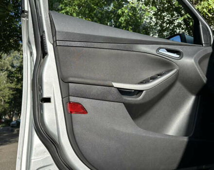 Серый Форд Фокус, объемом двигателя 1.56 л и пробегом 250 тыс. км за 7550 $, фото 21 на Automoto.ua