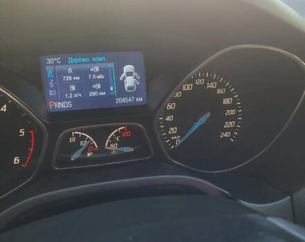 Форд Фокус 2014 в Ивано-Франковске на Automoto.ua Серый Форд Фокус, объемом двигателя 2 л и пробегом 205 тыс. км за 8777 $, фото 9 на Automoto.ua