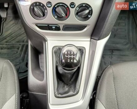 Серый Форд Фокус, объемом двигателя 1.6 л и пробегом 236 тыс. км за 6900 $, фото 49 на Automoto.ua