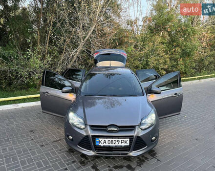 Форд Фокус 2014 в Киеве на Automoto.ua Серый Форд Фокус, объемом двигателя 2 л и пробегом 243 тыс. км за 8700 $, фото 10 на Automoto.ua