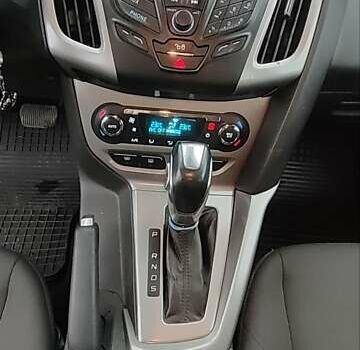 Сірий Форд Фокус, об'ємом двигуна 2 л та пробігом 212 тис. км за 7999 $, фото 14 на Automoto.ua