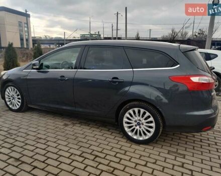 Серый Форд Фокус, объемом двигателя 2 л и пробегом 244 тыс. км за 9000 $, фото 1 на Automoto.ua