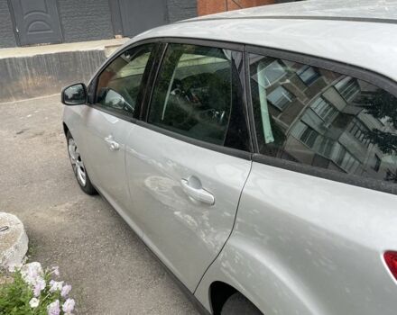 Серый Форд Фокус, объемом двигателя 2 л и пробегом 120 тыс. км за 8200 $, фото 4 на Automoto.ua