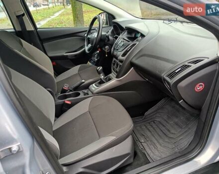 Серый Форд Фокус, объемом двигателя 1.6 л и пробегом 236 тыс. км за 6900 $, фото 12 на Automoto.ua