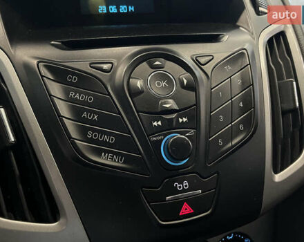 Серый Форд Фокус, объемом двигателя 1.56 л и пробегом 263 тыс. км за 8200 $, фото 15 на Automoto.ua