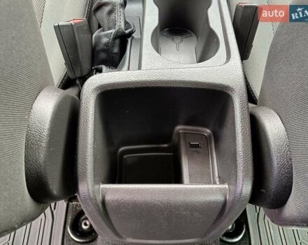 Серый Форд Фокус, объемом двигателя 1.6 л и пробегом 236 тыс. км за 6900 $, фото 52 на Automoto.ua