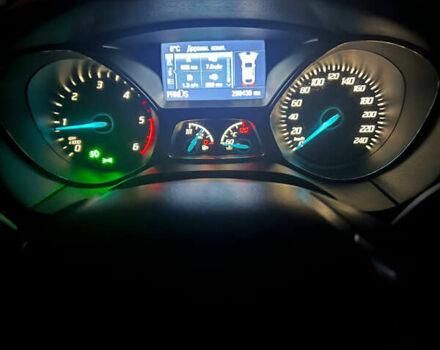 Сірий Форд Фокус, об'ємом двигуна 2 л та пробігом 300 тис. км за 8200 $, фото 30 на Automoto.ua