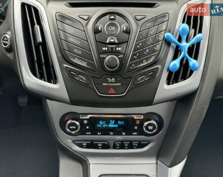 Форд Фокус 2014 в Стрые на Automoto.ua Серый Форд Фокус, объемом двигателя 1.6 л и пробегом 218 тыс. км за 8750 $, фото 42 на Automoto.ua