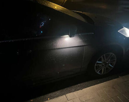 Сірий Форд Фокус, об'ємом двигуна 2 л та пробігом 300 тис. км за 8200 $, фото 25 на Automoto.ua