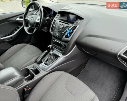 Форд Фокус 2014 в Стрые на Automoto.ua Серый Форд Фокус, объемом двигателя 1.6 л и пробегом 218 тыс. км за 8750 $, фото 35 на Automoto.ua