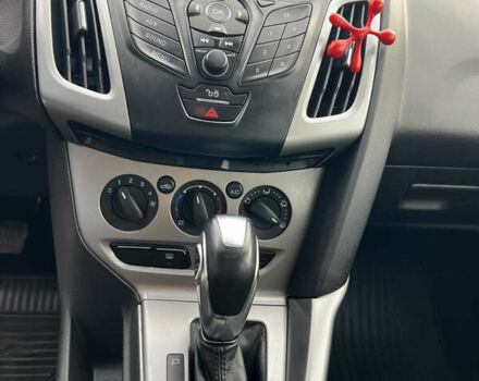 Серый Форд Фокус, объемом двигателя 2 л и пробегом 125 тыс. км за 8200 $, фото 16 на Automoto.ua