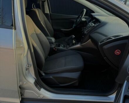 Серый Форд Фокус, объемом двигателя 1.6 л и пробегом 319 тыс. км за 7300 $, фото 19 на Automoto.ua