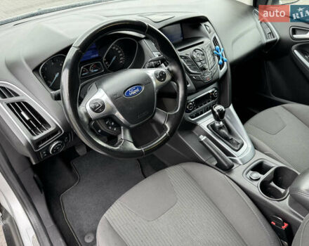 Форд Фокус 2014 в Стрые на Automoto.ua Серый Форд Фокус, объемом двигателя 1.6 л и пробегом 218 тыс. км за 8750 $, фото 34 на Automoto.ua