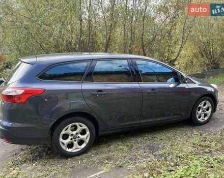 Форд Фокус 2014 у Нежине на Automoto.ua Сірий Форд Фокус, об'ємом двигуна 1.6 л та пробігом 230 тис. км за 8000 $, фото 5 на Automoto.ua