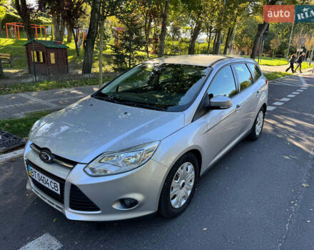 Форд Фокус 2014 в Киеве на Automoto.ua Серый Форд Фокус, объемом двигателя 1.6 л и пробегом 333 тыс. км за 6502 $, фото 14 на Automoto.ua