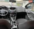 Серый Форд Фокус, объемом двигателя 1.5 л и пробегом 220 тыс. км за 8200 $, фото 2 на Automoto.ua