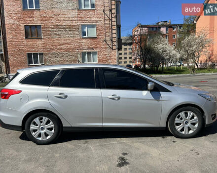 Форд Фокус 2015 у Коломые на Automoto.ua Сірий Форд Фокус, об'ємом двигуна 1.6 л та пробігом 240 тис. км за 8700 $, фото 15 на Automoto.ua
