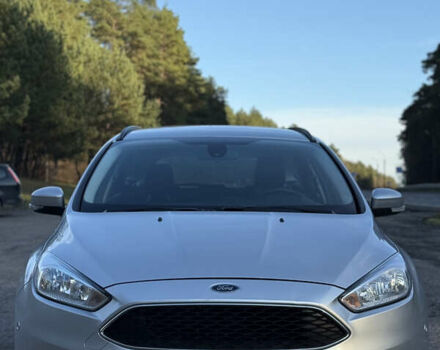 Серый Форд Фокус, объемом двигателя 1.6 л и пробегом 217 тыс. км за 9200 $, фото 2 на Automoto.ua