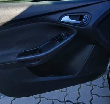 Серый Форд Фокус, объемом двигателя 1.6 л и пробегом 198 тыс. км за 7200 $, фото 13 на Automoto.ua