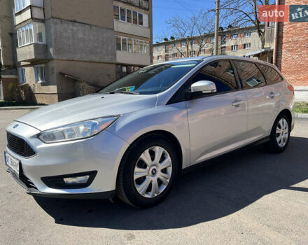 Форд Фокус 2015 у Коломые на Automoto.ua Сірий Форд Фокус, об'ємом двигуна 1.6 л та пробігом 240 тис. км за 8700 $, фото 2 на Automoto.ua