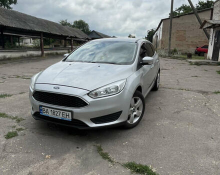 Форд Фокус 2015 в Александрие на Automoto.ua Серый Форд Фокус, объемом двигателя 1.5 л и пробегом 161 тыс. км за 8999 $, фото 1 на Automoto.ua