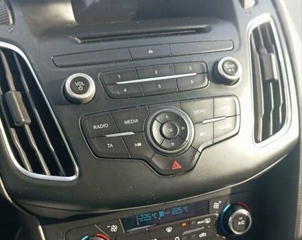 Сірий Форд Фокус, об'ємом двигуна 1.6 л та пробігом 224 тис. км за 8500 $, фото 24 на Automoto.ua