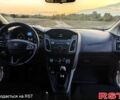 Форд Фокус 2015 у Белой Церкве на Automoto.ua Сірий Форд Фокус, об'ємом двигуна 1.5 л та пробігом 173 тис. км за 8400 $, фото 1 на Automoto.ua