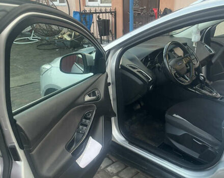 Серый Форд Фокус, объемом двигателя 1.5 л и пробегом 205 тыс. км за 9000 $, фото 8 на Automoto.ua