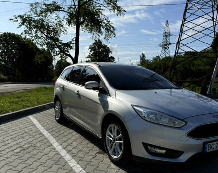 Серый Форд Фокус, объемом двигателя 1.5 л и пробегом 314 тыс. км за 8000 $, фото 2 на Automoto.ua