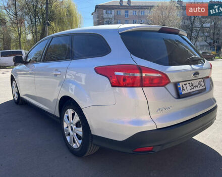 Форд Фокус 2015 у Коломые на Automoto.ua Сірий Форд Фокус, об'ємом двигуна 1.6 л та пробігом 240 тис. км за 8700 $, фото 6 на Automoto.ua