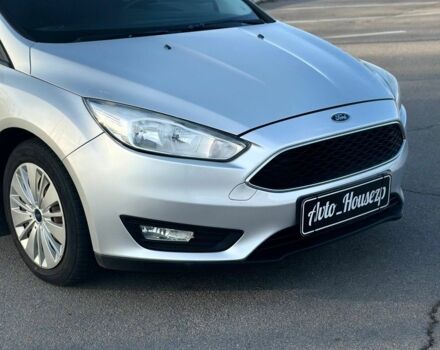 Сірий Форд Фокус, об'ємом двигуна 0 л та пробігом 229 тис. км за 8300 $, фото 1 на Automoto.ua