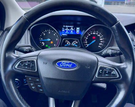 Сірий Форд Фокус, об'ємом двигуна 1.56 л та пробігом 198 тис. км за 7300 $, фото 14 на Automoto.ua