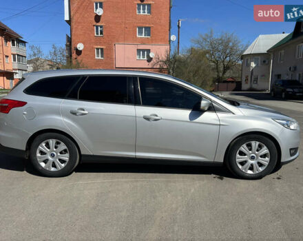 Форд Фокус 2015 у Коломые на Automoto.ua Сірий Форд Фокус, об'ємом двигуна 1.6 л та пробігом 240 тис. км за 8700 $, фото 4 на Automoto.ua