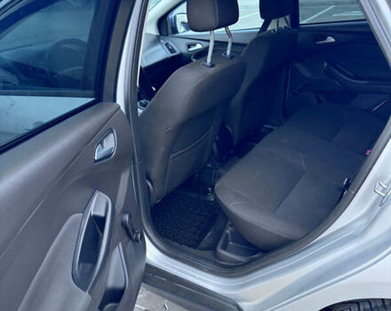 Сірий Форд Фокус, об'ємом двигуна 1.56 л та пробігом 198 тис. км за 7300 $, фото 16 на Automoto.ua