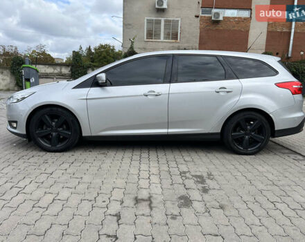 Серый Форд Фокус, объемом двигателя 1.5 л и пробегом 218 тыс. км за 9150 $, фото 3 на Automoto.ua